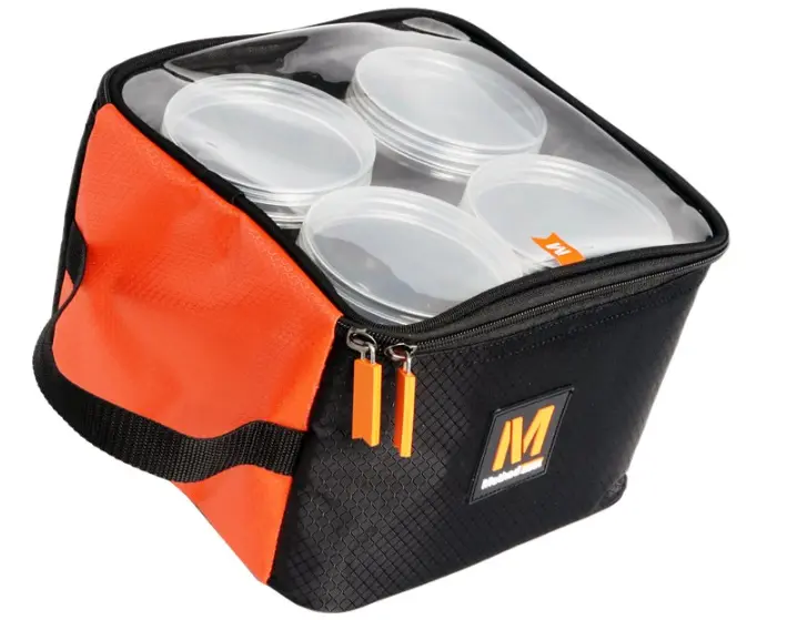 BAIT COMBO BOX WITH 4 COMPARTMENTS FOR BAIT AND PELLETS METHODMAN 21X21X16cm op. 1pc.